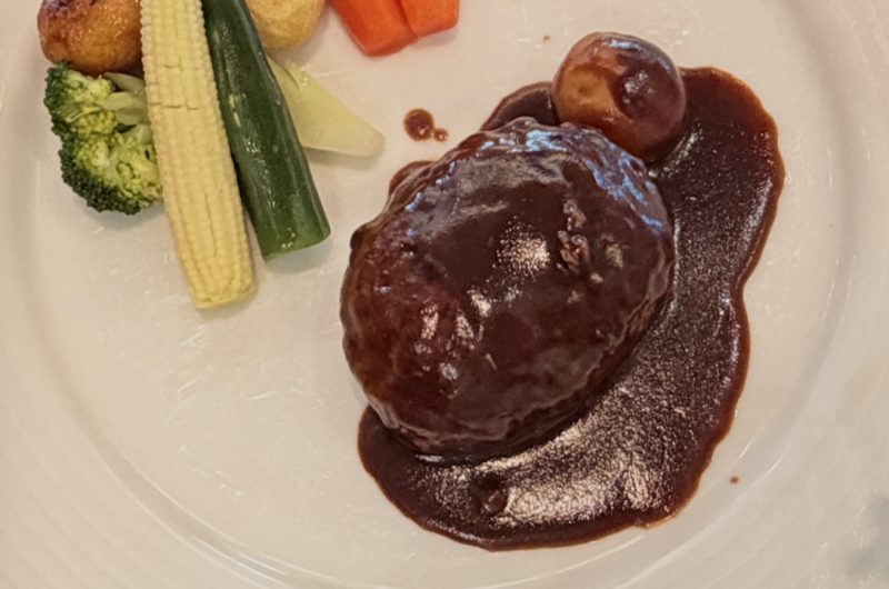 The New Otani Restaurant & Cafe Hamburger steak